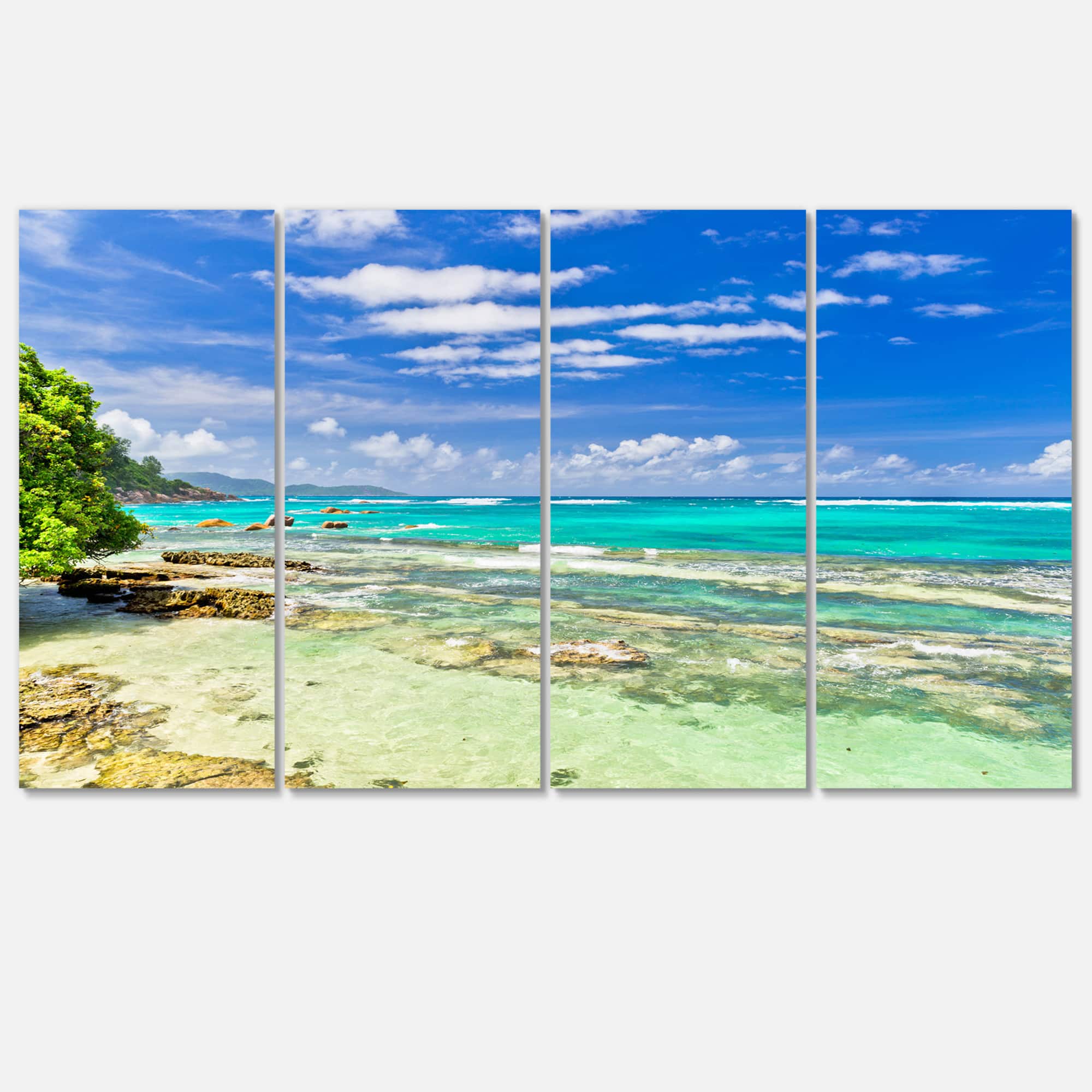 Designart - Tranquil Seychelles Tropical Beach
